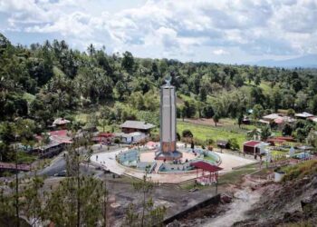 Tarif Destinasi Wisata Bukit Kasih Kanonang Dikeluhkan