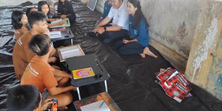 GMKI Eliezer Berbagi Pengetahuan Kepada Anak-anak Dinding Manado