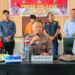 Kapolres Kepualaun Talaud, AKBP Mohammad Chaidir, S.H., SIK., MM didampingi oleh Kasat Reskrim dan Kasi Humas dalam konferensi pers.