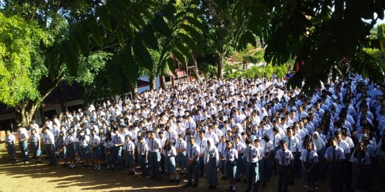 SMAN 9 Manado Catatkan Siswa Terbanyak di Indonesia, Totalnya 2.900 Siswa