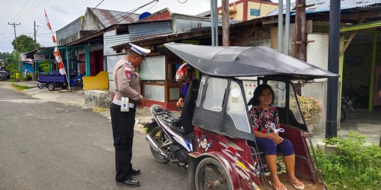 Satuan Lalu Lintas Polres Kepulauan Talaud saat menggelar Operasi Zebra Samrat 2023.