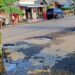 Ruas Jalan AP Mokoginta ditanami masyarakat pohon pisang. (Foto: istimewa)