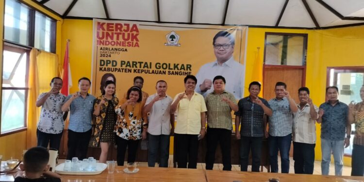 Foto: Pengurus DPD II Partai Golkar Sangihe (Dok. Istimewa)