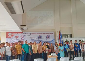 Temu Kangen Alumni Polimdo (Foto Meikel Barta1.com)