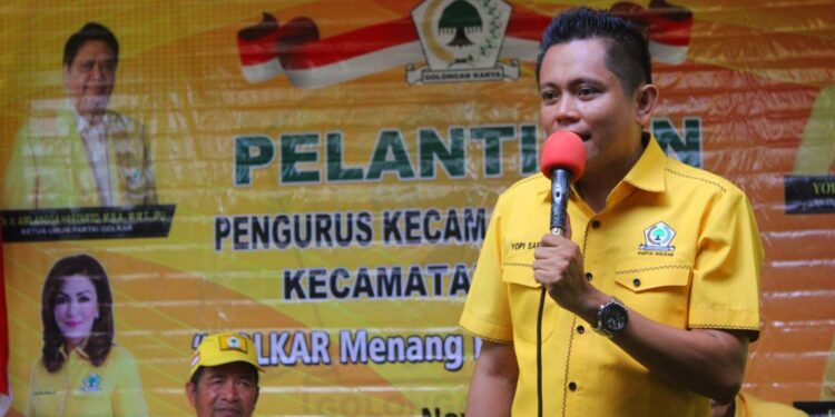 Ketua DPD 2 Partai Golkar Kabupaten Kepulauan Talaud, Yopi Saraung, S.E., M.M saat memberikan ultimatum ke kader Partai untuk memenangkan Pemilu 2024.