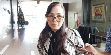 Wakil Direktur Bidang Akademik , Dr. Ir. Tineke Saroinsong, SST.,M.Eng.,IPM
