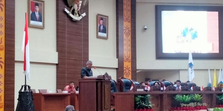 Anggota DPRD Sulut dapil Manado, Amir Liputo.(foto: meikel/Barta1.com)