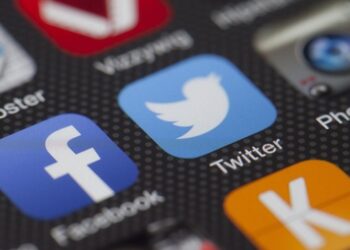 Ilustrasi HP Android. (Foto: pexels/pixabay)