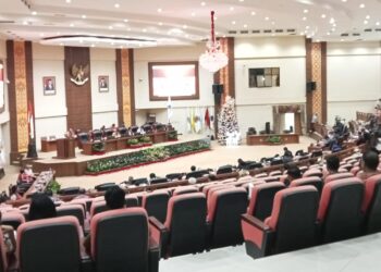 Ruang Paripurna DPRD Sulut. (Foto: meikel/barta1.com)