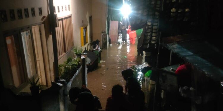 Banjir Genangi Bandung, 600 Jiwa Terdampak
