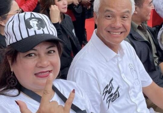 Prycilia Elviera Rondo, SS. M.Pd Bersama Ganjar Pranowo. (Foto:istimewa)