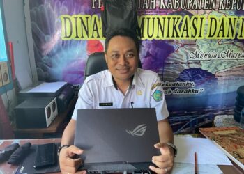 Foto: Yermias Bukasiang, Sekretaris Diskominfo Sangihe. (Dok. Istimewa)