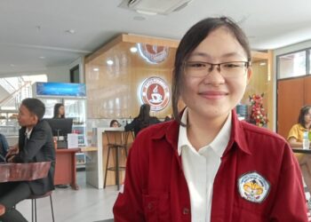 Mahasiswa Polimdo, Imanuella Rambing. (Foto: meikel/barta)