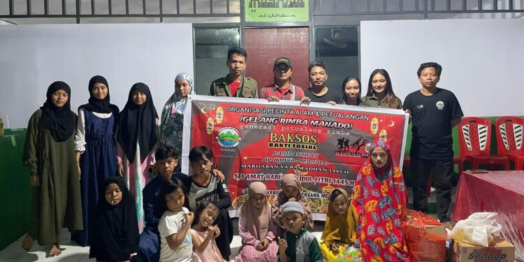 Gelang Rimba Manado bersama anak Yatim. (Foto: istimewa)