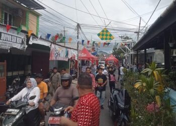 Semarak perayaan ketupat di Kelurahan Mahawu. (Foto: istimewa)