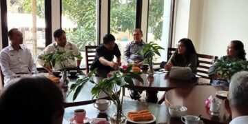 Pertemuan PT Trakindo Utama Manado bersama Politeknik Negeri Manado. (Foto: meikel/barta)