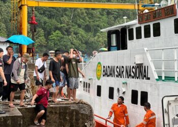 Evakuasi Warga Tagulandang. (foto: istimewa)