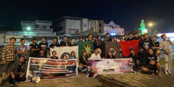 Oi dan Lintas Pecinta Alam Manado. (foto: meikel/barta)