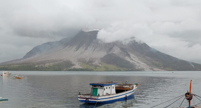Mengenang Letusan Gunung Ruang dan Bencana Tsunami 1871 di Tagulandang