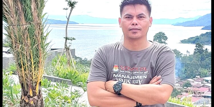 Ketua KPU Kabupaten Kepulauan Talaud, Andri Sumolang.