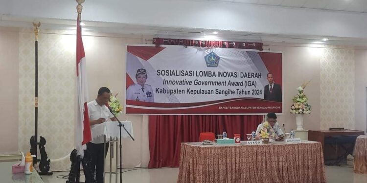 Foto: Sekda Sangihe, Harry Wolff membuka sosialisasi lomba inovasi daerah. (Dok. Istimewa)