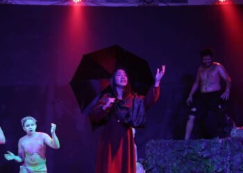 KALVARI, Sebuah Naskah Drama Rohani Karya Iverdixon Tinungki