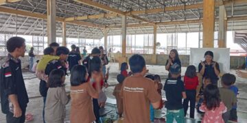 IKMBI pada proses pembelajaran kelas Paud Dinding Manado. (Foto: meikel/barta)