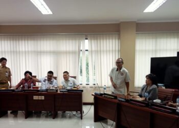 Situasi Jumpa Pers KPID. (foto: meikel/barta)