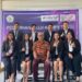 Asesor Drs. Robert D. Towoliu,M.Sc bersama mahasiswa Jurusan Pariwisata Polimdo. (Foto: meikel/barta)