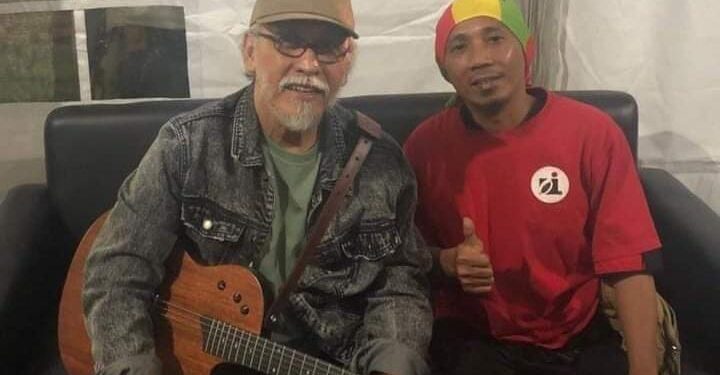 Iwan Fals bersama Ketua BPW Oi Sulut, Bambang Amiri. (Foto : istimewa)