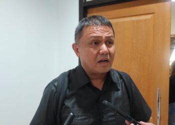 Anggota Komisi II DPRD Provinsi Sulut, James Tuuk. (Foto: meikel/barta)
