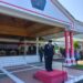 Foto: PJ. Bupati Sangihe, Albert Huppy Wounde Menjadi Inspektur Upacara pada Peringatan Hari Lahir Pancasila 1 Juni 2024, yang dilaksanakan 3 Juni 2024 di Tahuna. (Dok. Istimewa)