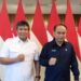 Foto: Penjabat Bupati Kabupaten Kepulauan Sangihe, Albert Huppy Wounde, bersama Menteri Komunikasi dan Informatika (Kominfo) Republik Indonesia, Budi Arie Setiadi. (Dok. Istimewa)