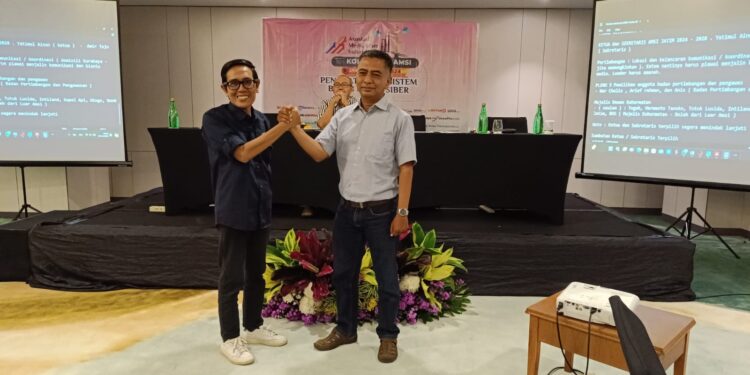 Pasangan Ainun-Amir Didaulat Ketua dan Sekretaris AMSI Jatim 2024-2028