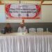 Ketua Bawaslu Kabupaten Kepulauan Talaud, Zenith Timotius Anaada, S.IP bersama Koordinator Divisi Hukum, Pencegahan, Partisipasi Masyarakat dan Hubungan Masyarakat Bawaslu Kabupaten Kepulauan Talaud, Sidra Sofyan, S.Pd., M.Pd saat membuka rapat evaluasi.