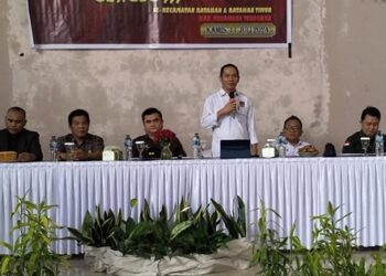 Kegiatan sosialisasi dan penyuluhan hukum yang dilaksanakan KPU Kabupaten Mitra. (foto-foto: KPU Mitra)