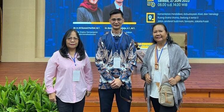 Tim Wirausaha Merdeka Polimdo. (Foto: istimewa)