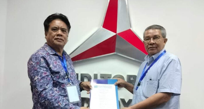 Foto: Pasangan Bakal Calon Bupati Kabupaten Kepulauan Sangihe, Jabes Ezar Gaghana dan Patras Madonsa. (Istimewa)