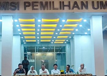 Konferensi pers yang dilaksanakan KPU provinsi Sulut. (foto: Barta1)