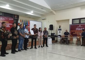Suasana  rapat pleno terbuka rekapitulasi dan penetapan daftar pemilih sementara (Foto istimewa).