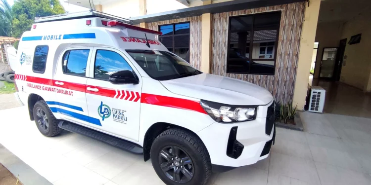 Foto: Satu unit ambulans baru tipe Toyota Hilux 4x4 WD yang siap memperkuat respons rumah sakit dalam menghadapi situasi darurat bencana. (Dok. Istimewa)