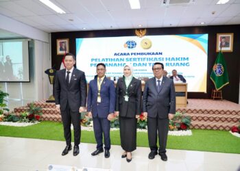 Menteri ATR/Kepala BPN, Agus Harimurti Yudhoyono hadir dalam gelar sertifikasi bersama MA. (foto: dok ATR/BPN)