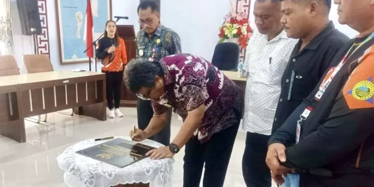 Foto: Pencanangan Kampung Tangguh Bencana oleh Pj. Bupati Sangihe. (Dok. Istimewa)