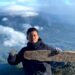Fidi Febriyanto saat di Puncak Gunung Sumbing. (Foto: istimewa)