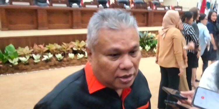 Anggota DPRD Provinsi Sulut, Amir Liputo. (Foto: meikel/barta)