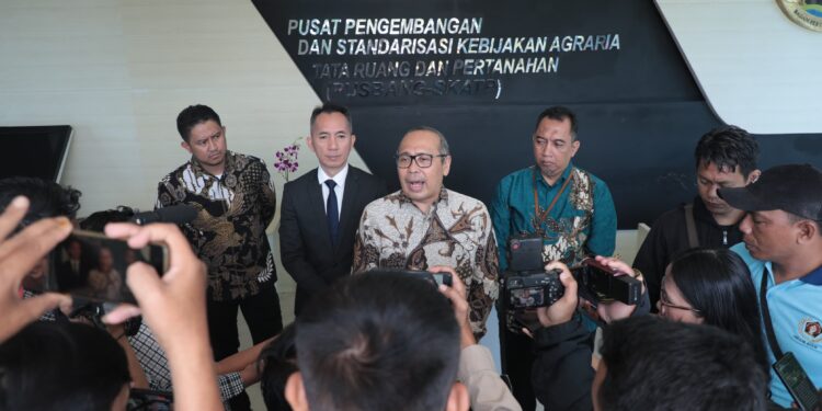 Sekjen Kementerian ATR/BPN, Suyus Windayana sebut penyelesaian masalah pertanahan dari hulu ke hilir. (foto: dok ATR/BPN)