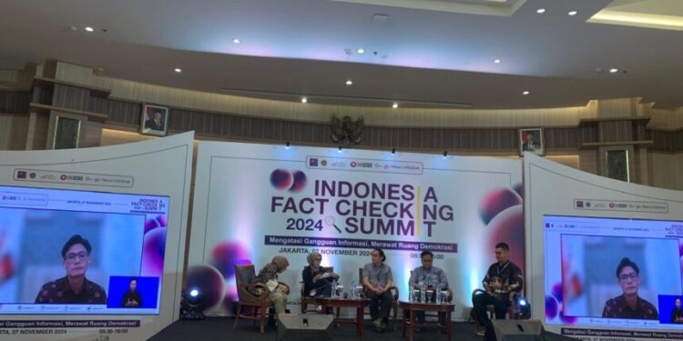 Jelang Pencoblosan 27 November, Hoaks Politik Makin Marak
