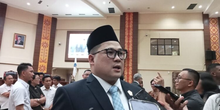 Pimpinan DPRD Provinsi Sulut, Billy Lombok. (Foto: meikel/barta)