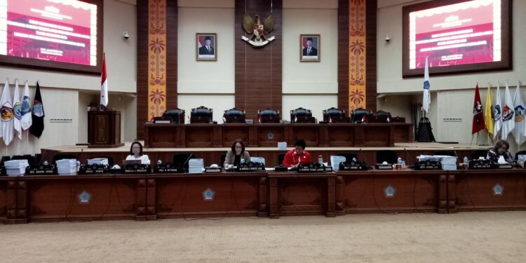 Para Pimpinan Banggar DPRD Provinsi Sulut. (Foto: meikel/barta)