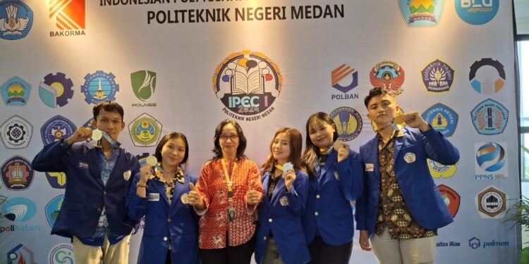 Peserta Indonesian Polytechnic English dari Polimdo. (Foto: istimewa)